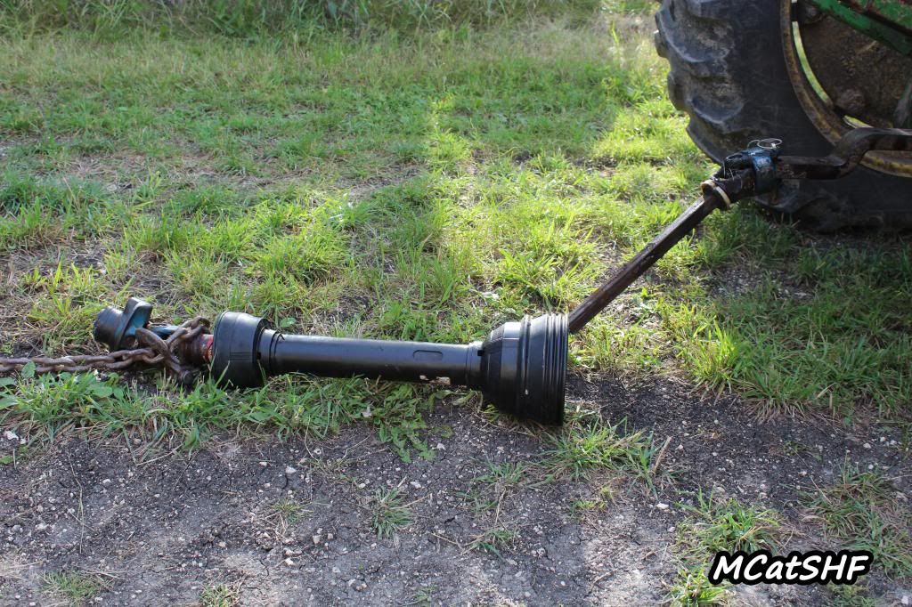 Viewing a thread pto shaft stuck together